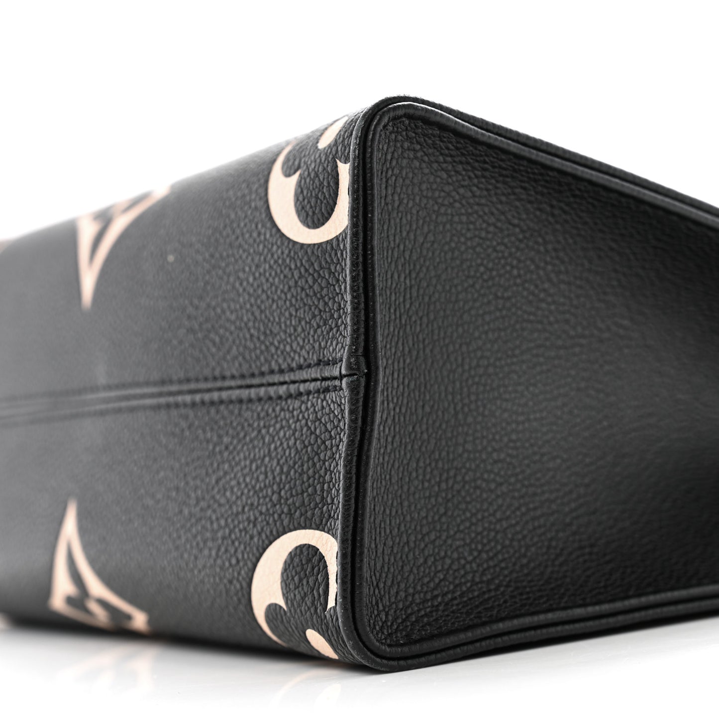 Empreinte Monogram Giant Onthego PM Black Beige