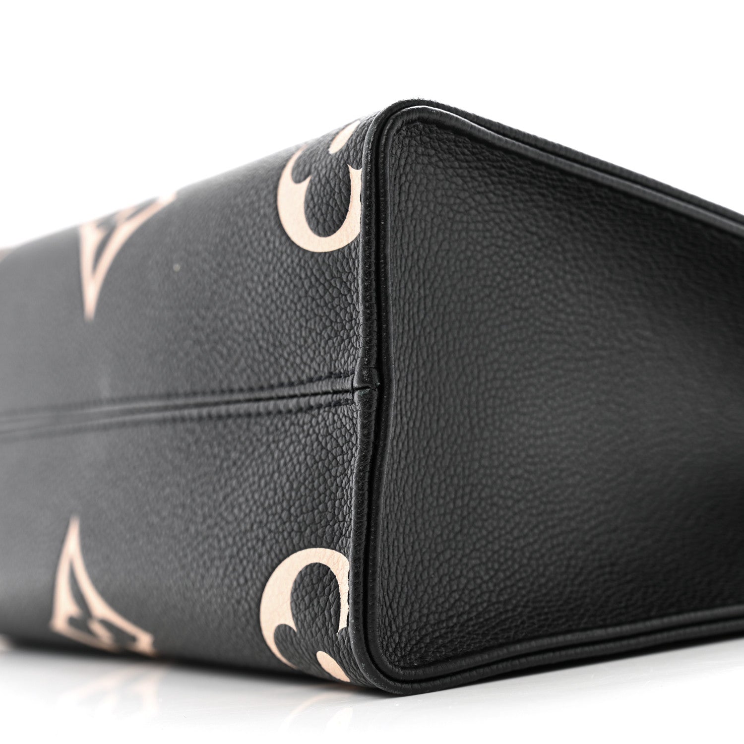 Louis Vuitton Empreinte Monogram Giant Onthego PM Black Beige 10 of 12