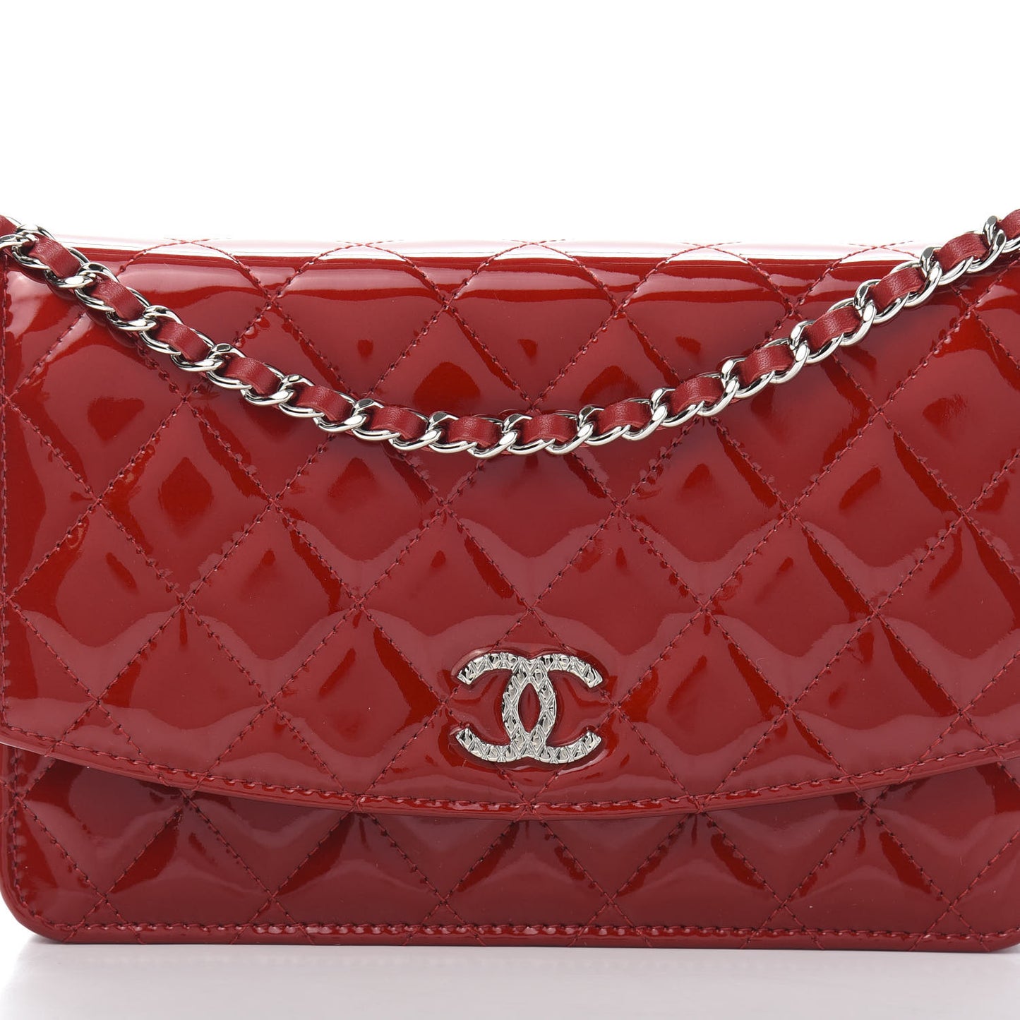 Patent Quilted Brilliant Wallet On Chain WOC Red