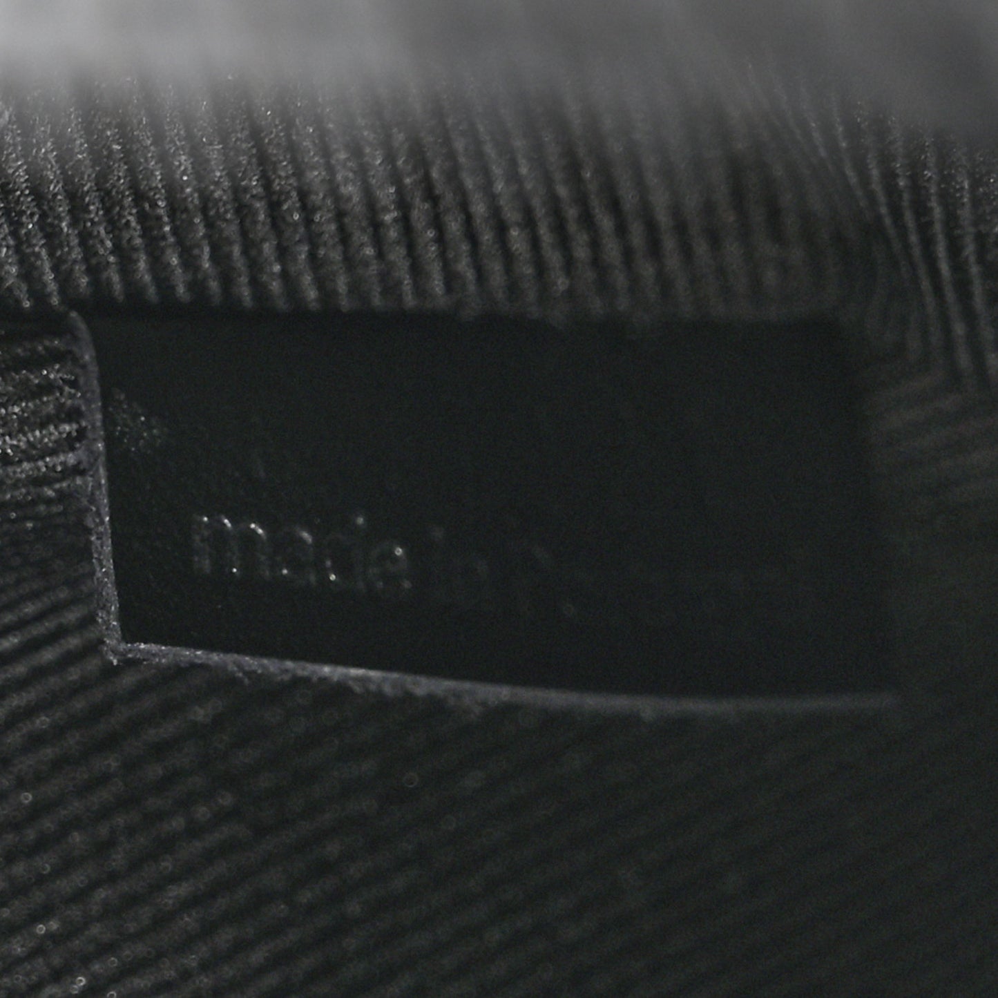 Taurillon Monogram Uniformes Solar Ray Soft Pochette Volga Belt Bag Black