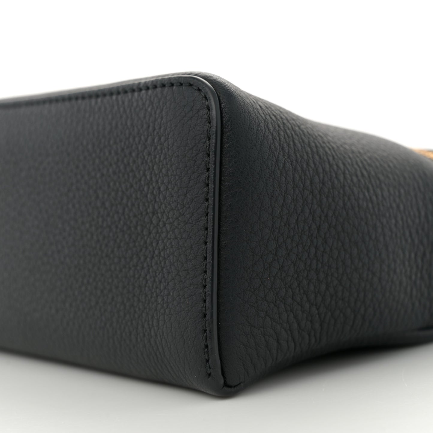 Grained Calfskin L19 Extra Pocket Pouch Black