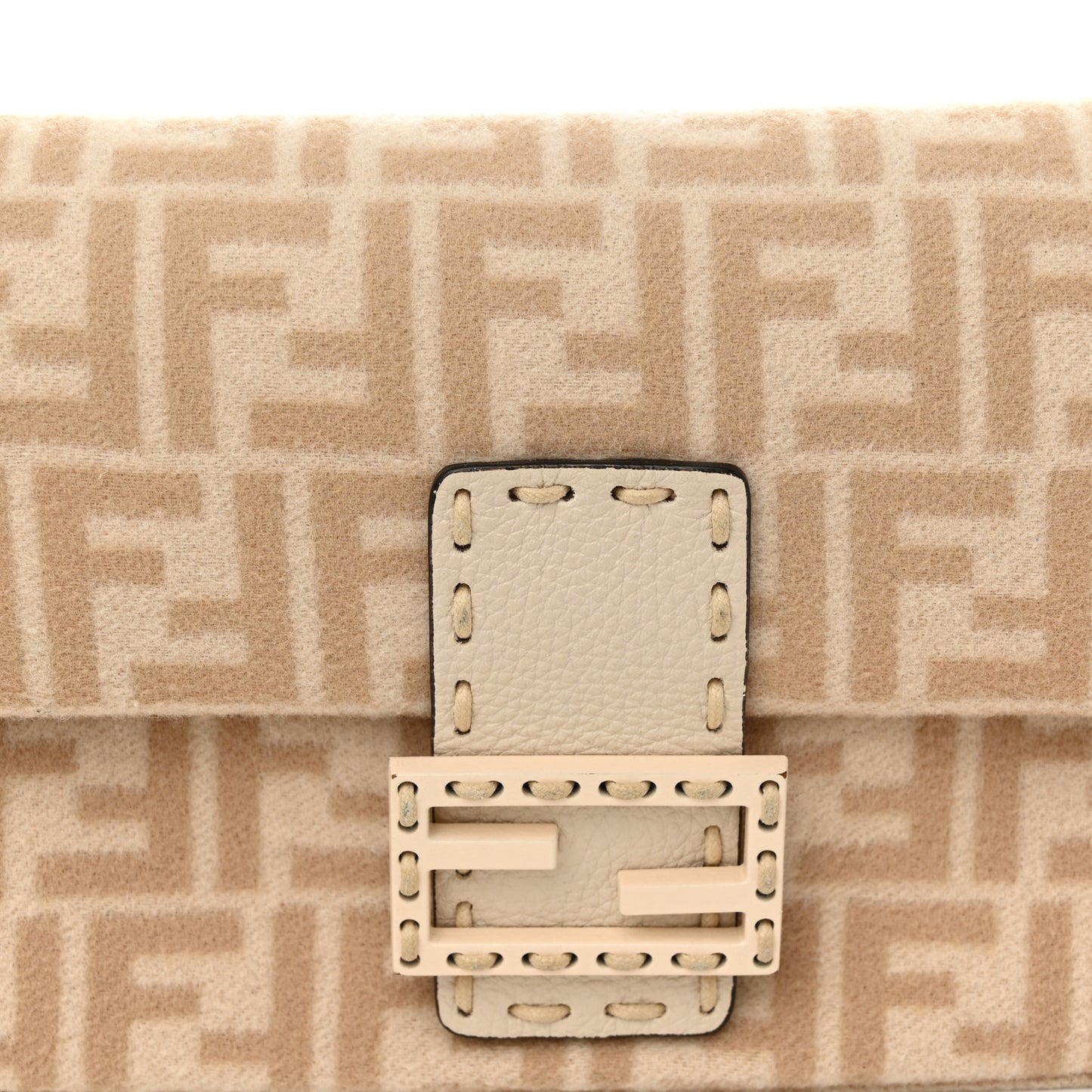 Wool Cuoio Romano Selleria FF 1974 Baguette 1997 Beige Cammello Camelia