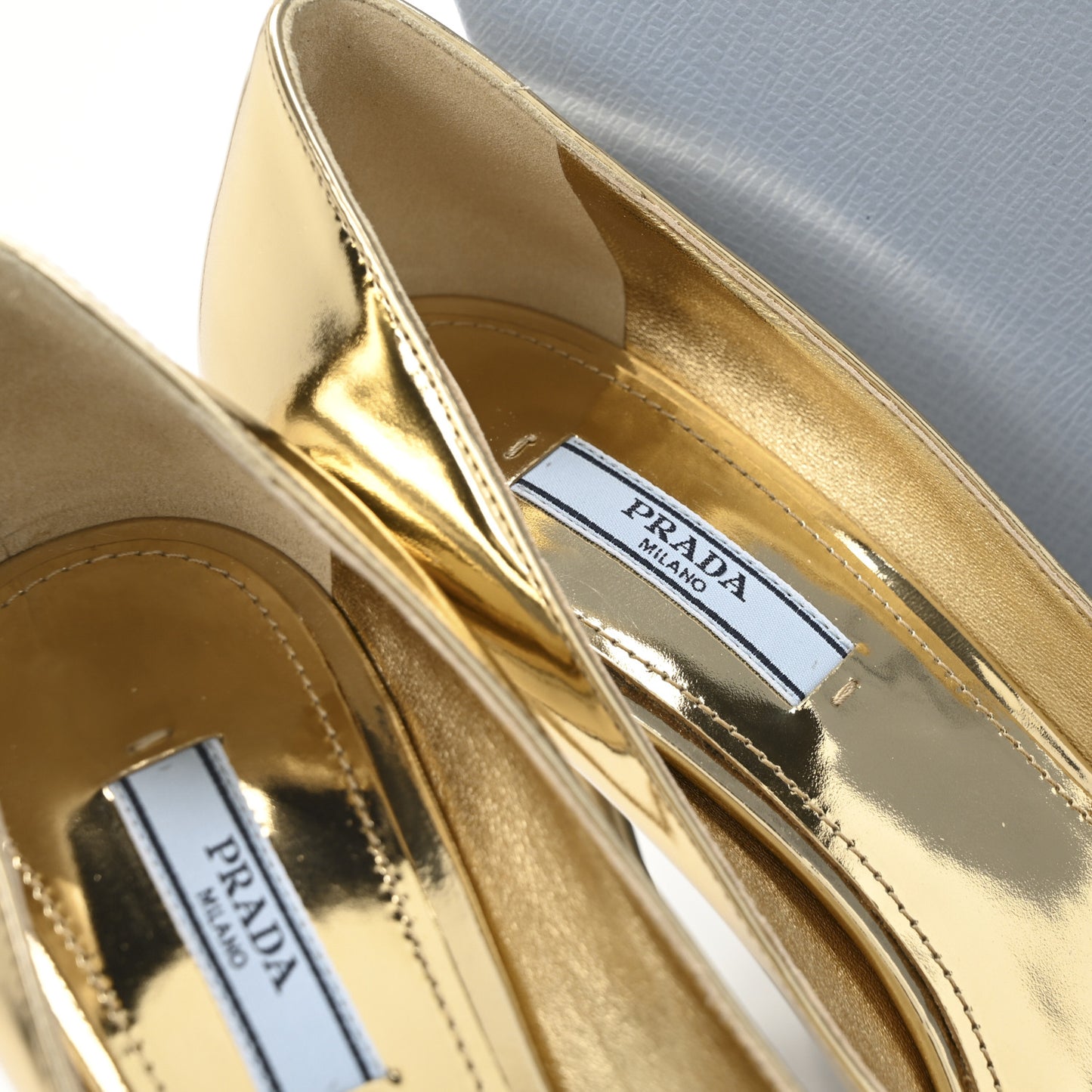Spazzolato Metal Triangle Logo Pointed Toe 85mm Pumps 38.5 Platino