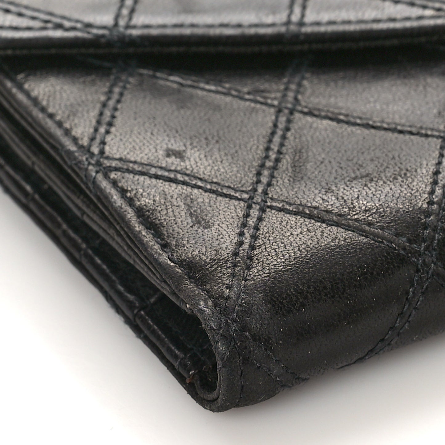 Calfskin Diamond Stitched Compact Wallet Black
