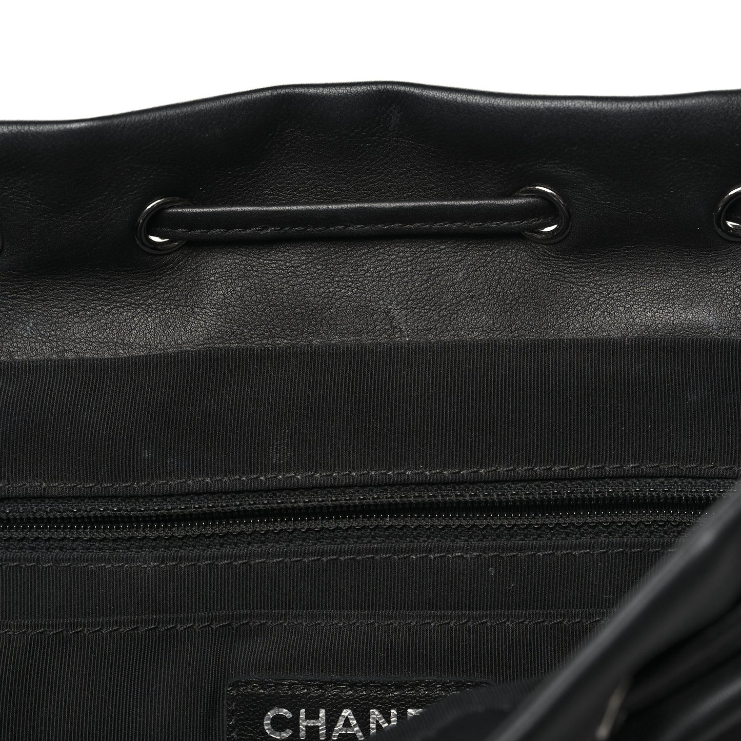 Calfskin Chevron Quilted Large Urban Spirit Backpack Black