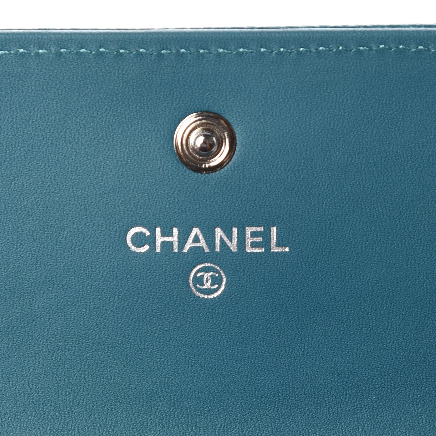 Caviar Timeless CC Large Gusset Flap Wallet Blue