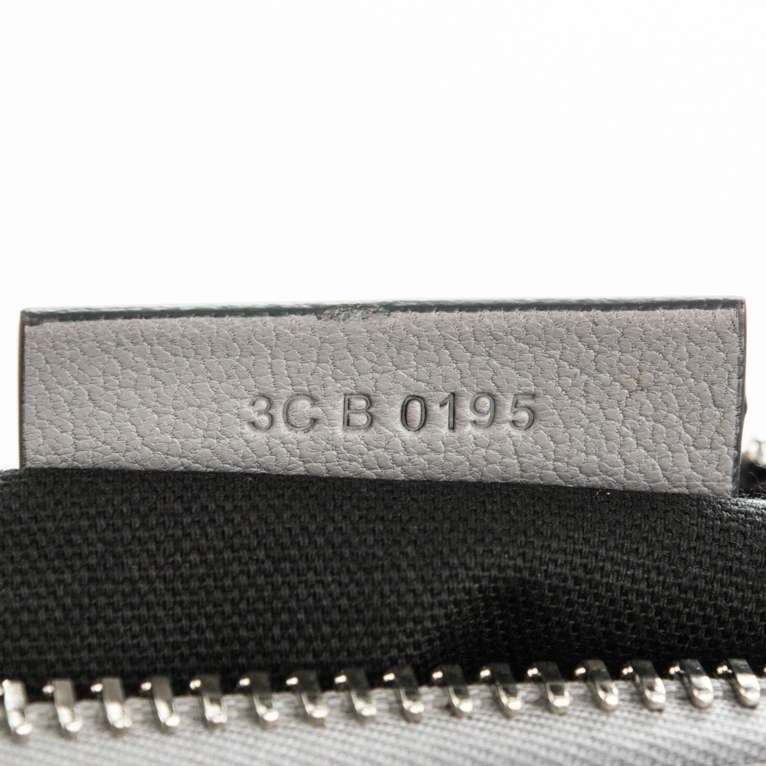 Givenchy Sugar Goatskin Small Antigona Pearl Grey 7 of 7