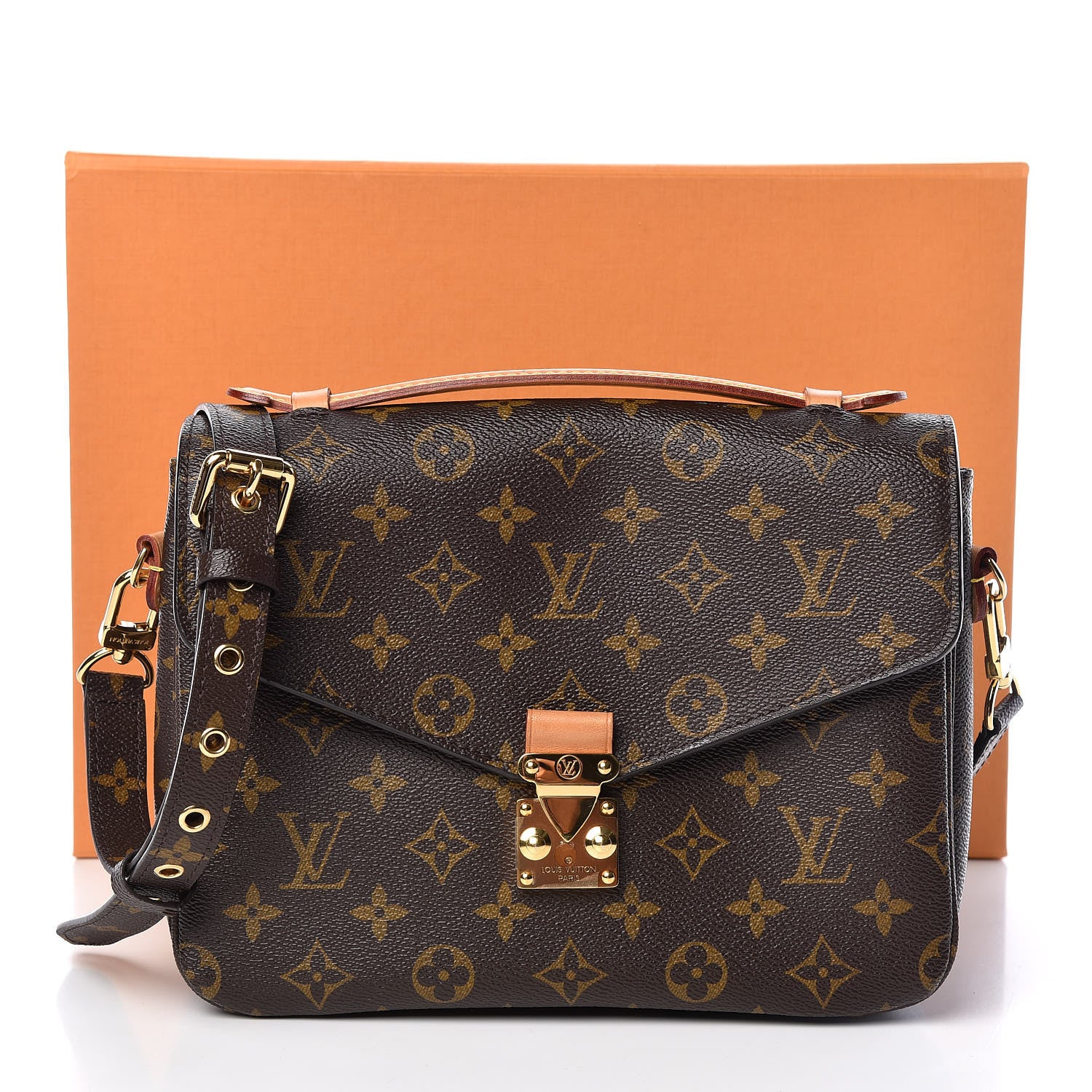 Louis Vuitton Monogram Pochette Metis 12 of 12