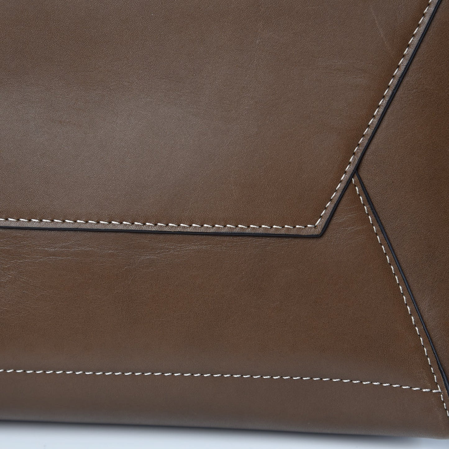 Natural Calfskin Sangle Bucket Bag Chestnut