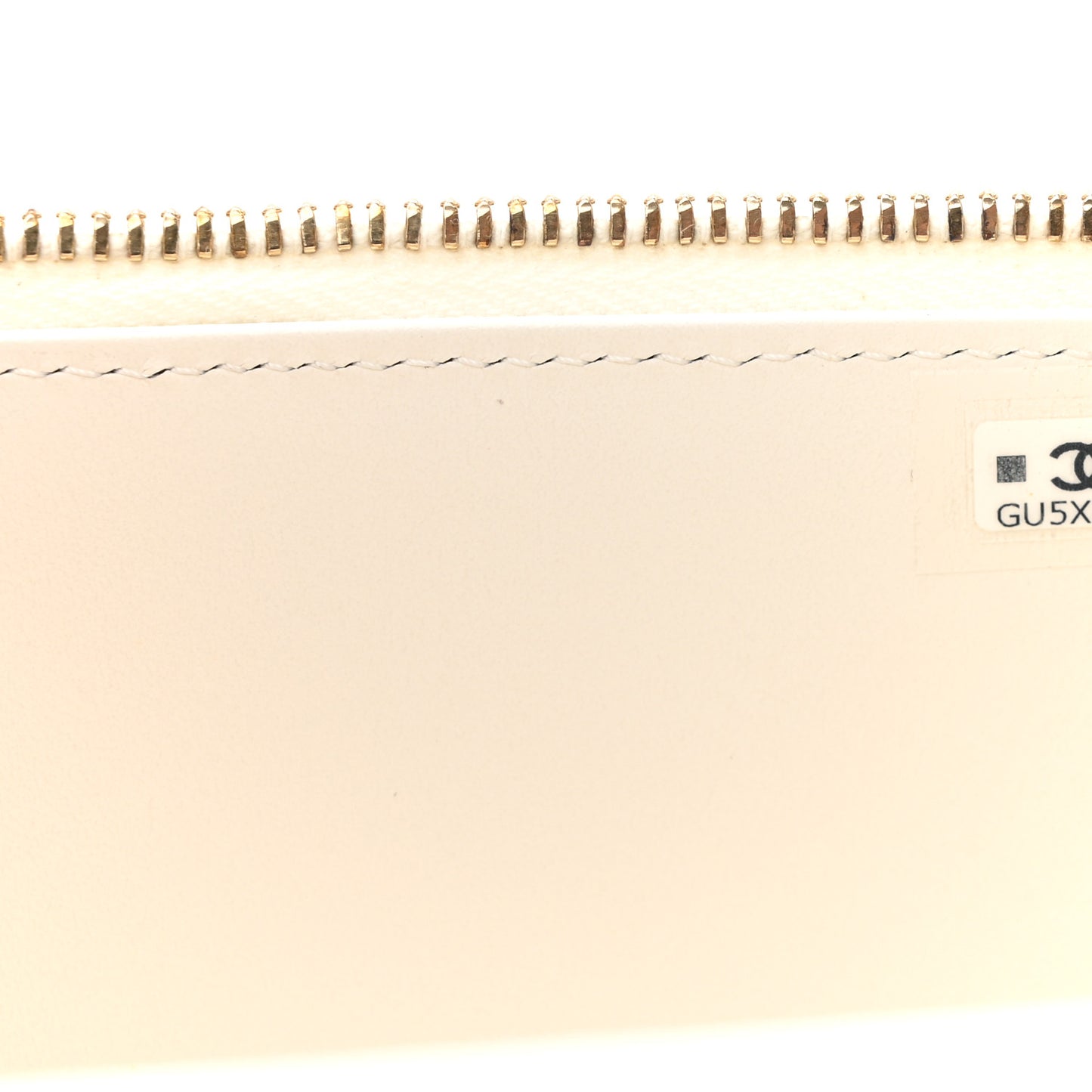 Caviar Quilted Small Vanity Case With Chain White