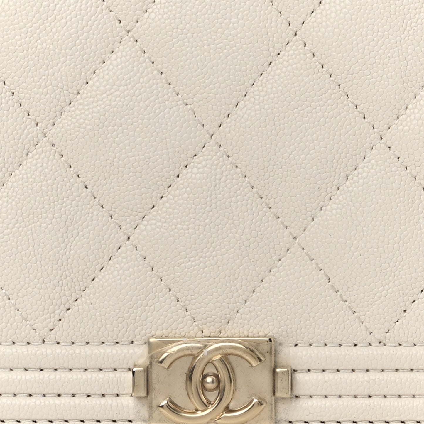 Caviar Quilted Boy Wallet On Chain WOC White