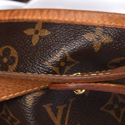 Louis Vuitton Monogram Delightful MM 24 of 26