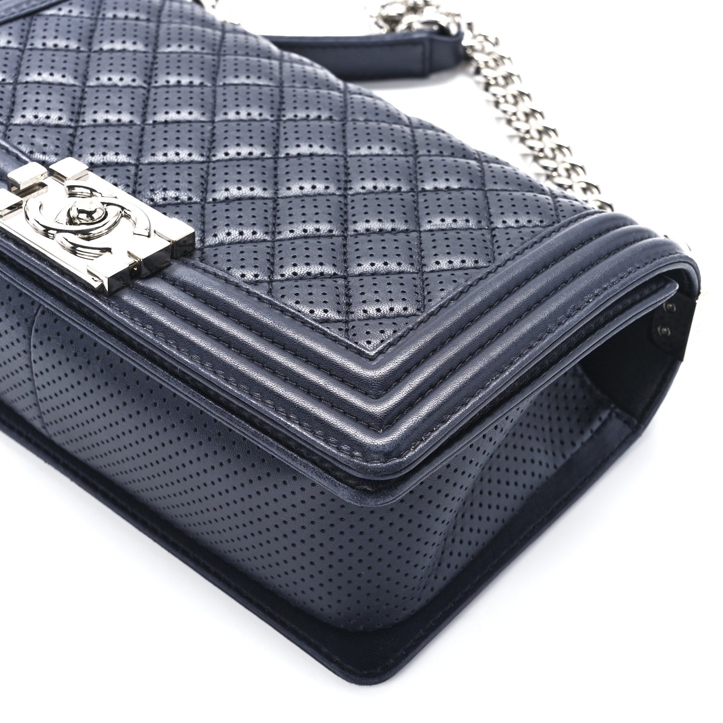 Lambskin Perforated Medium Boy Flap Navy