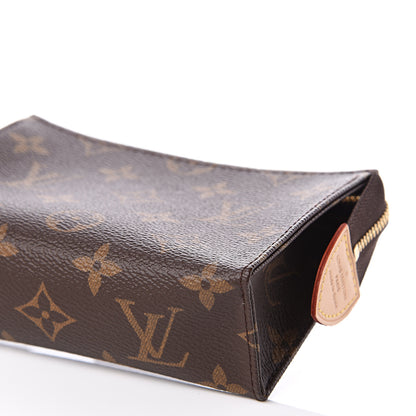 Louis Vuitton Monogram Toiletry Pouch 15 7 of 9