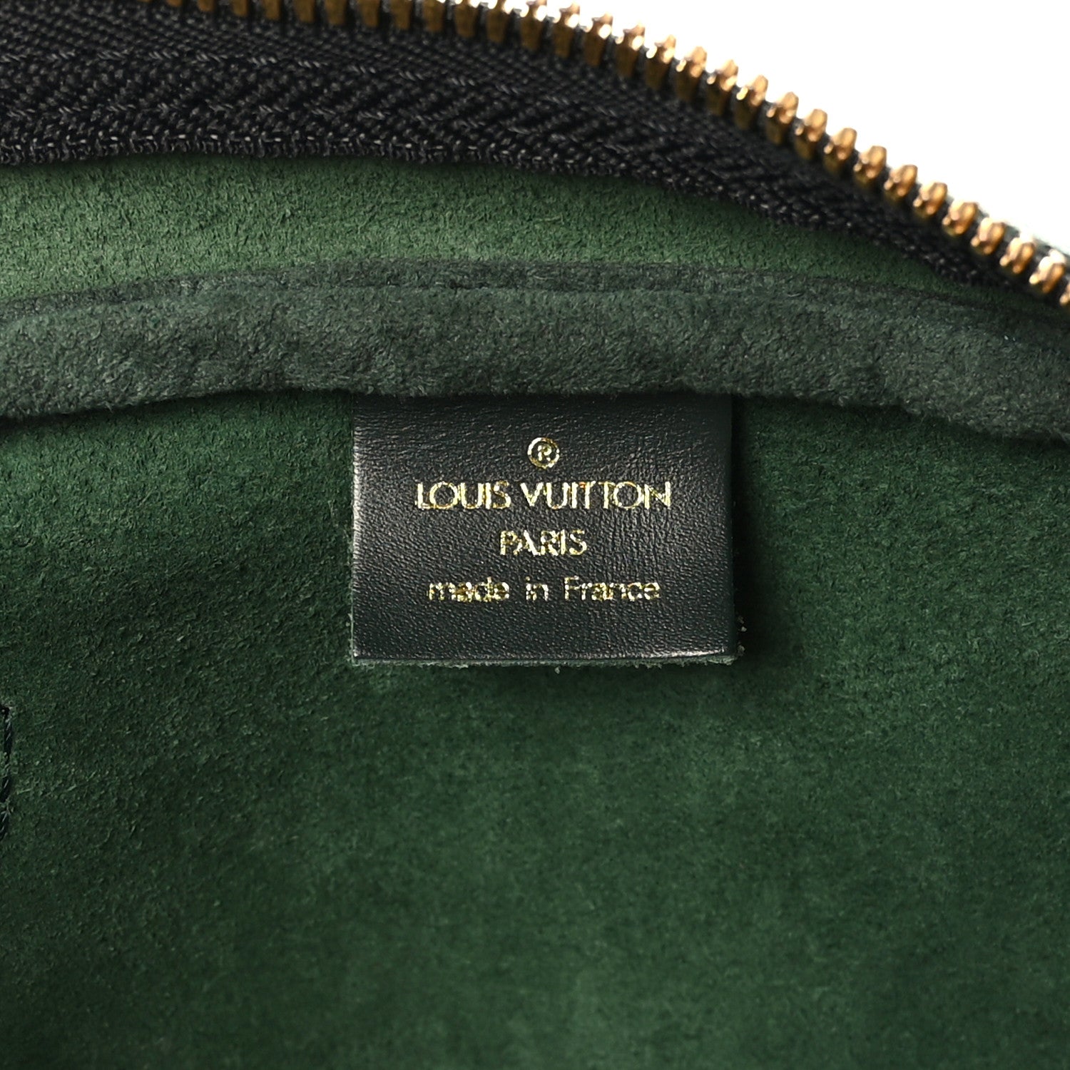 Louis Vuitton Taiga Kendall PM Epicea 5 of 11