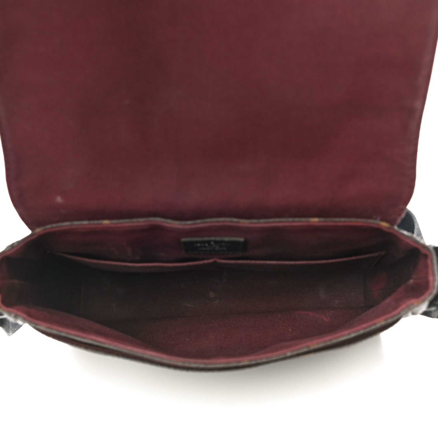 Louis Vuitton Monogram Macassar District PM 4 of 17