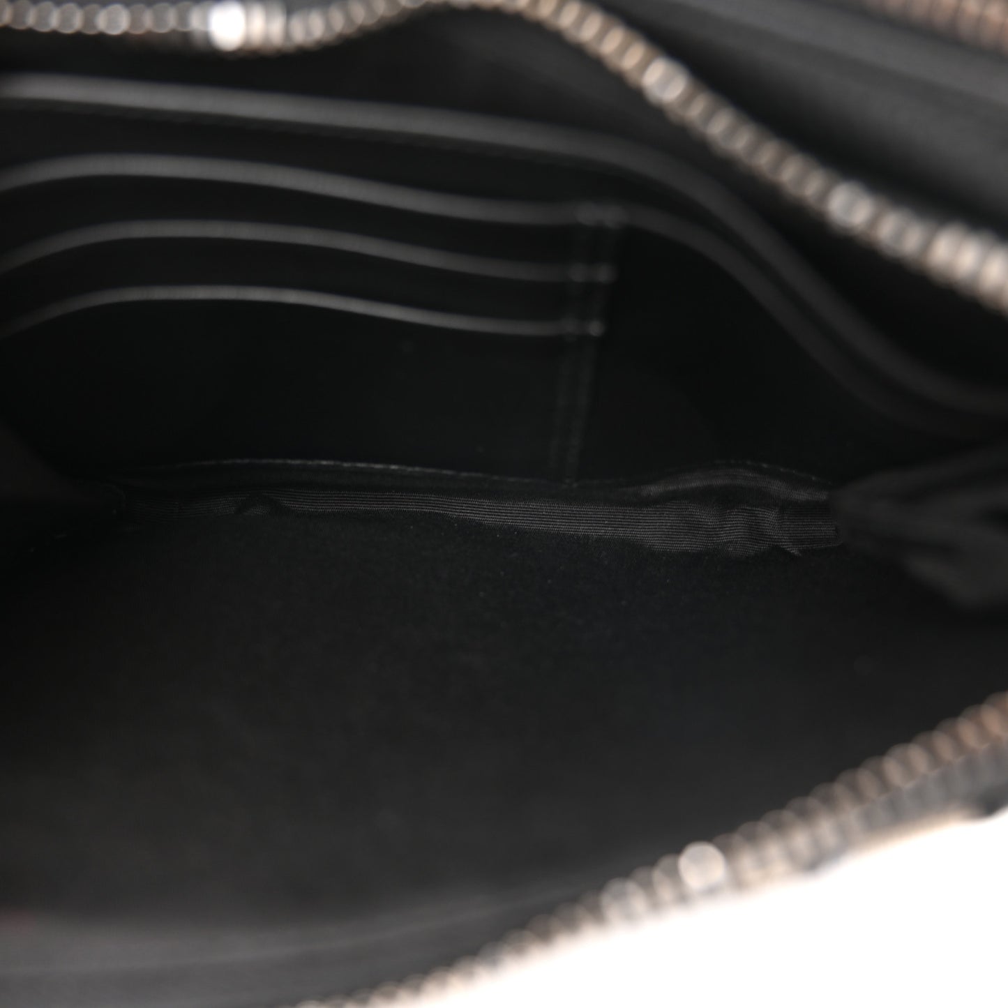 Oblique Pouch Beige Black