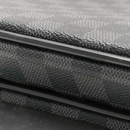 Louis Vuitton Damier Graphite Pilot Case 22 of 32