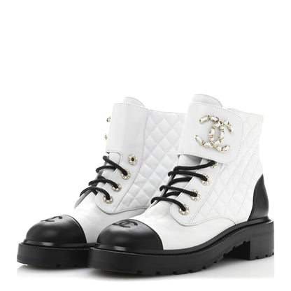 Chanel Shiny Goatskin Calfskin Quilted Lace Up Combat Boots 39 White Black 4 of 8