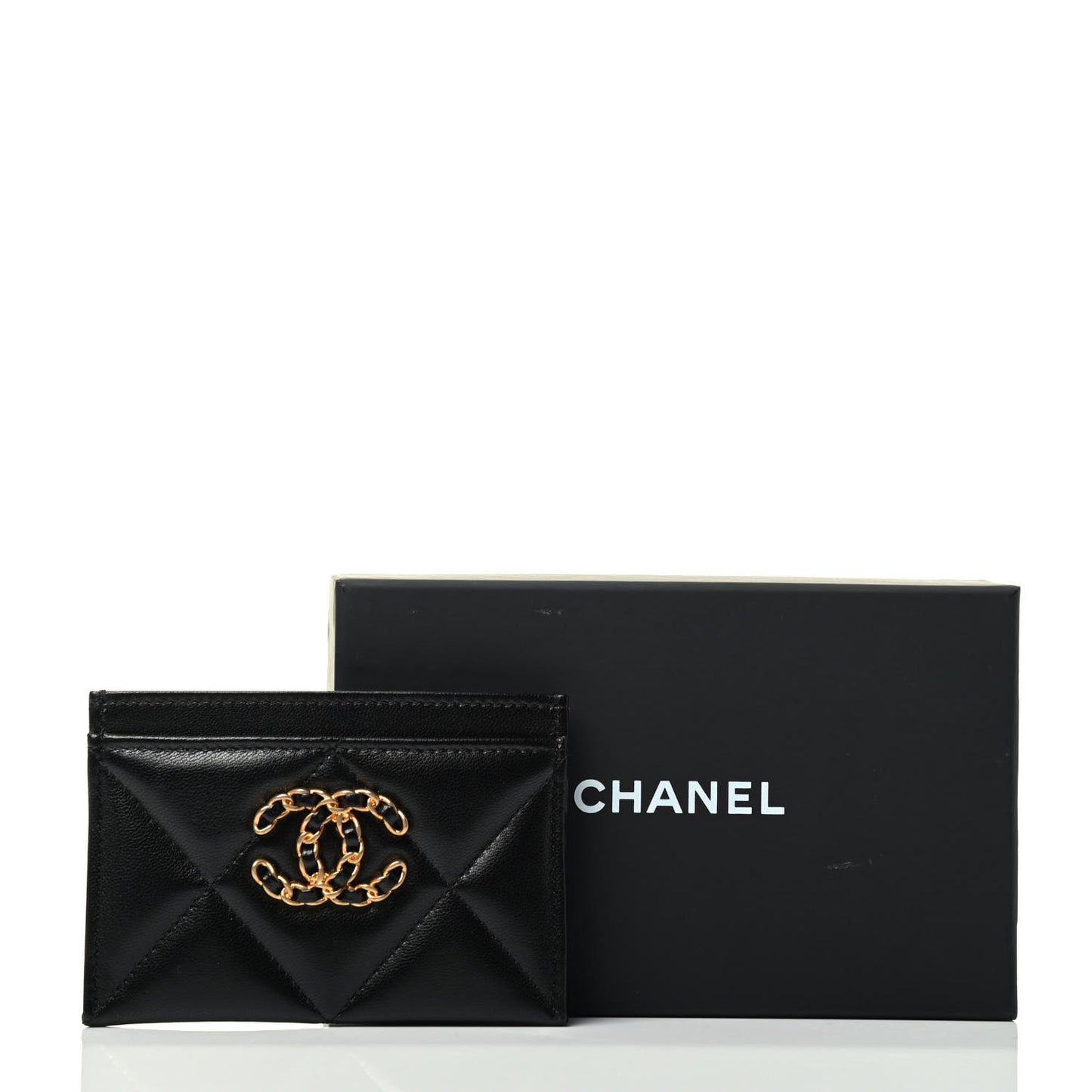 Shiny Goatskin Quilted Chanel 19 Card Holder Black