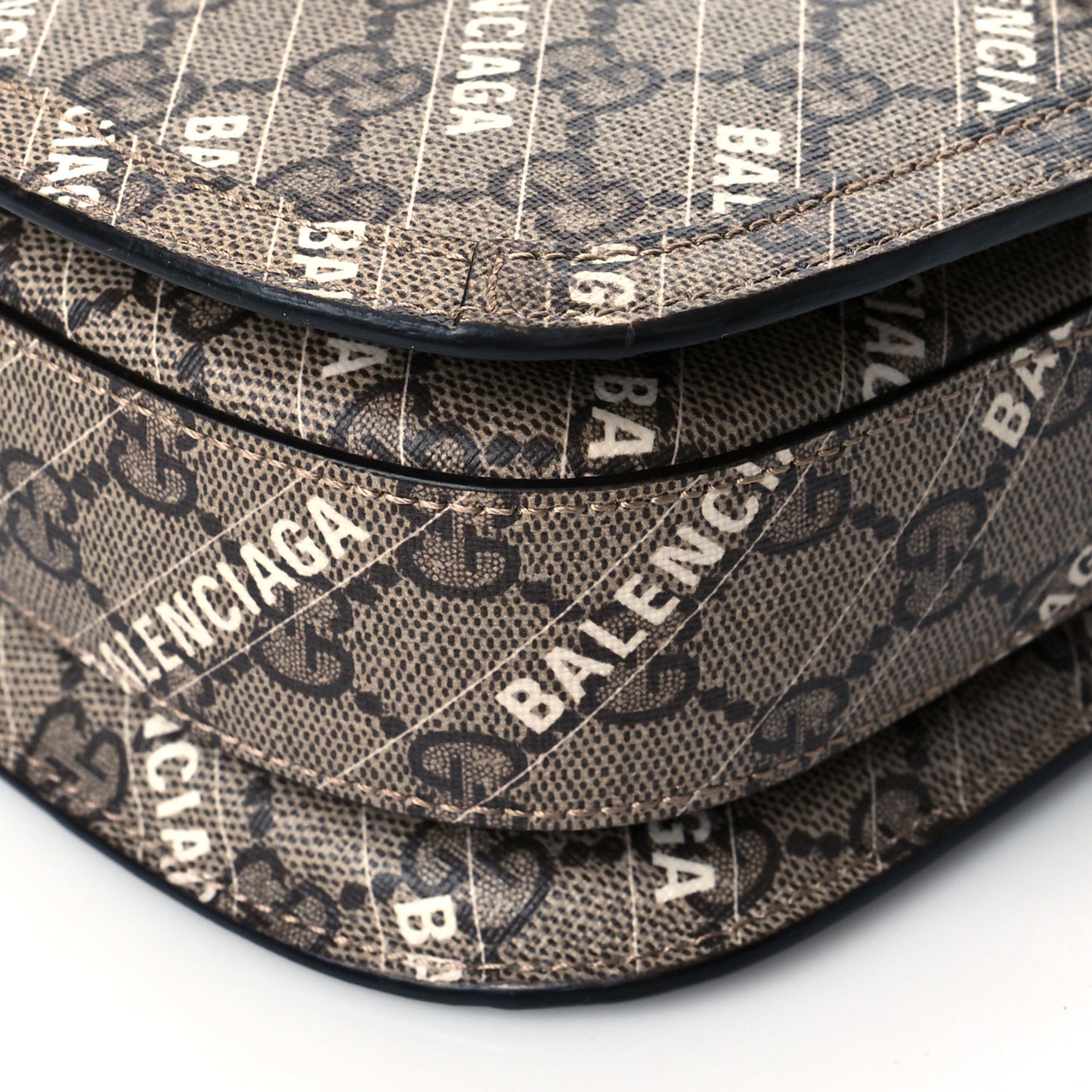 X BALENCIAGA GG Supreme Monogram Logo Print Horsebit 1955 Shoulder Bag Beige Ebony