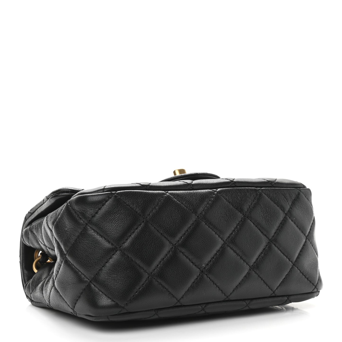Lambskin Quilted Mini Pearl Crush Flap Black