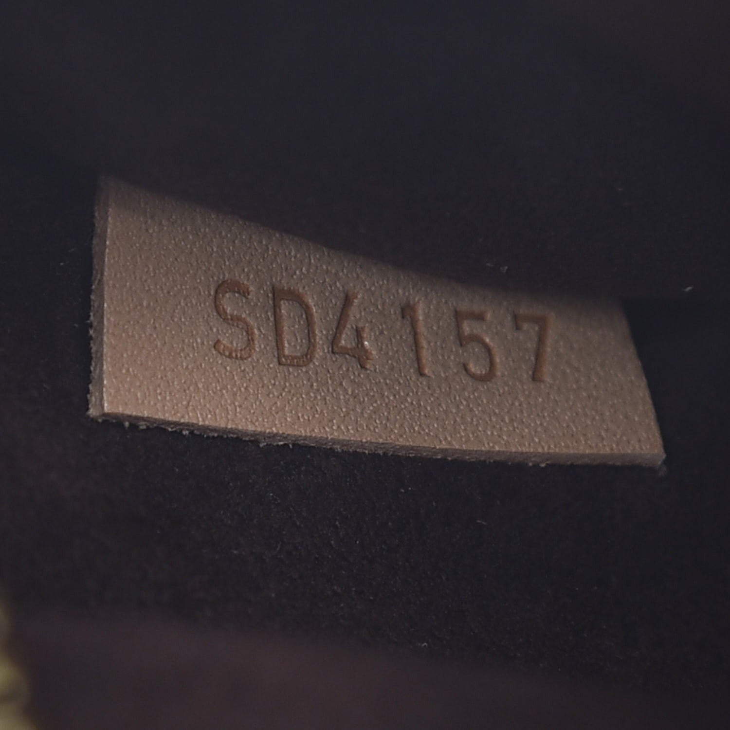 Louis Vuitton Monogram Pochette Metis 7 of 8