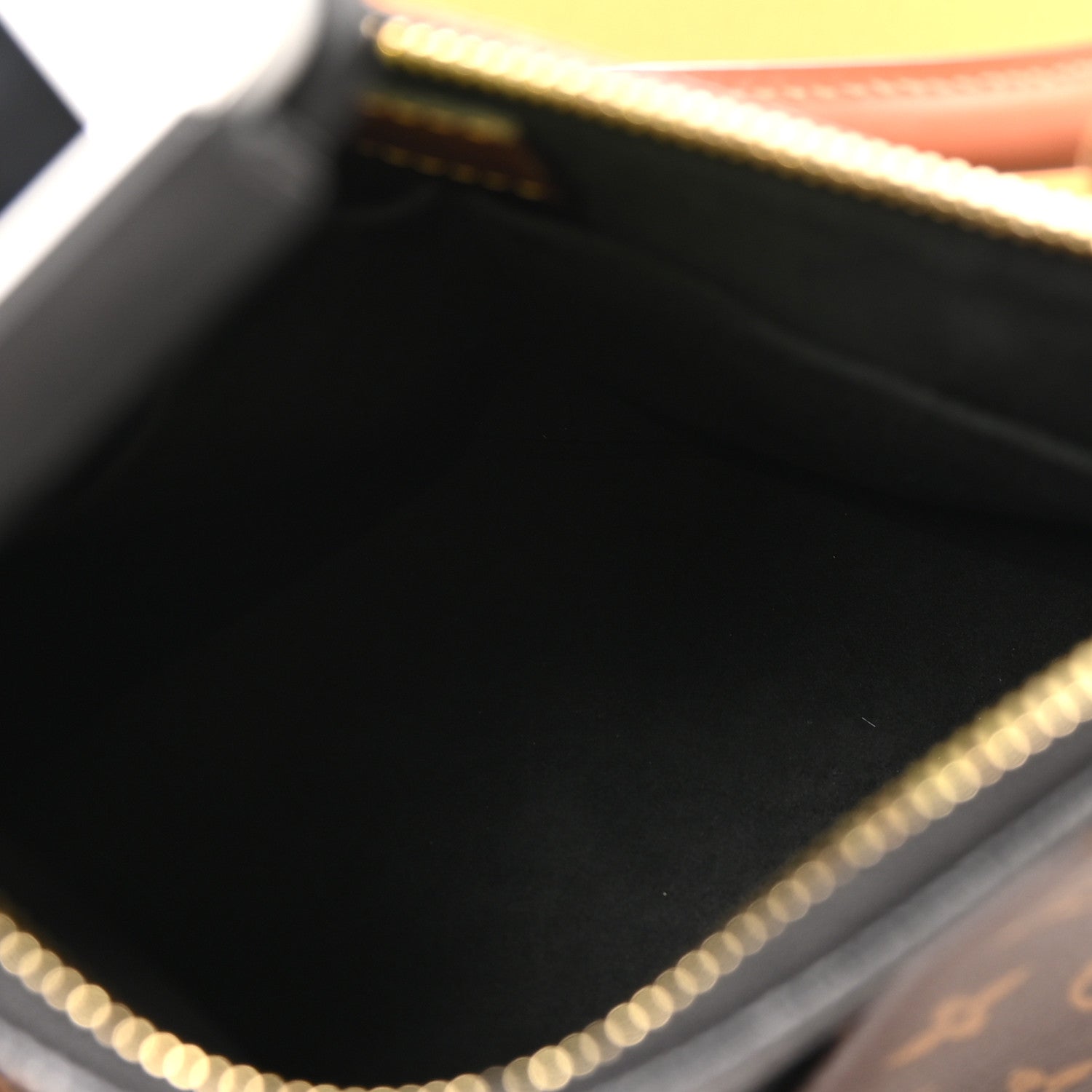 Louis Vuitton Monogram V Tote BB Black 5 of 10