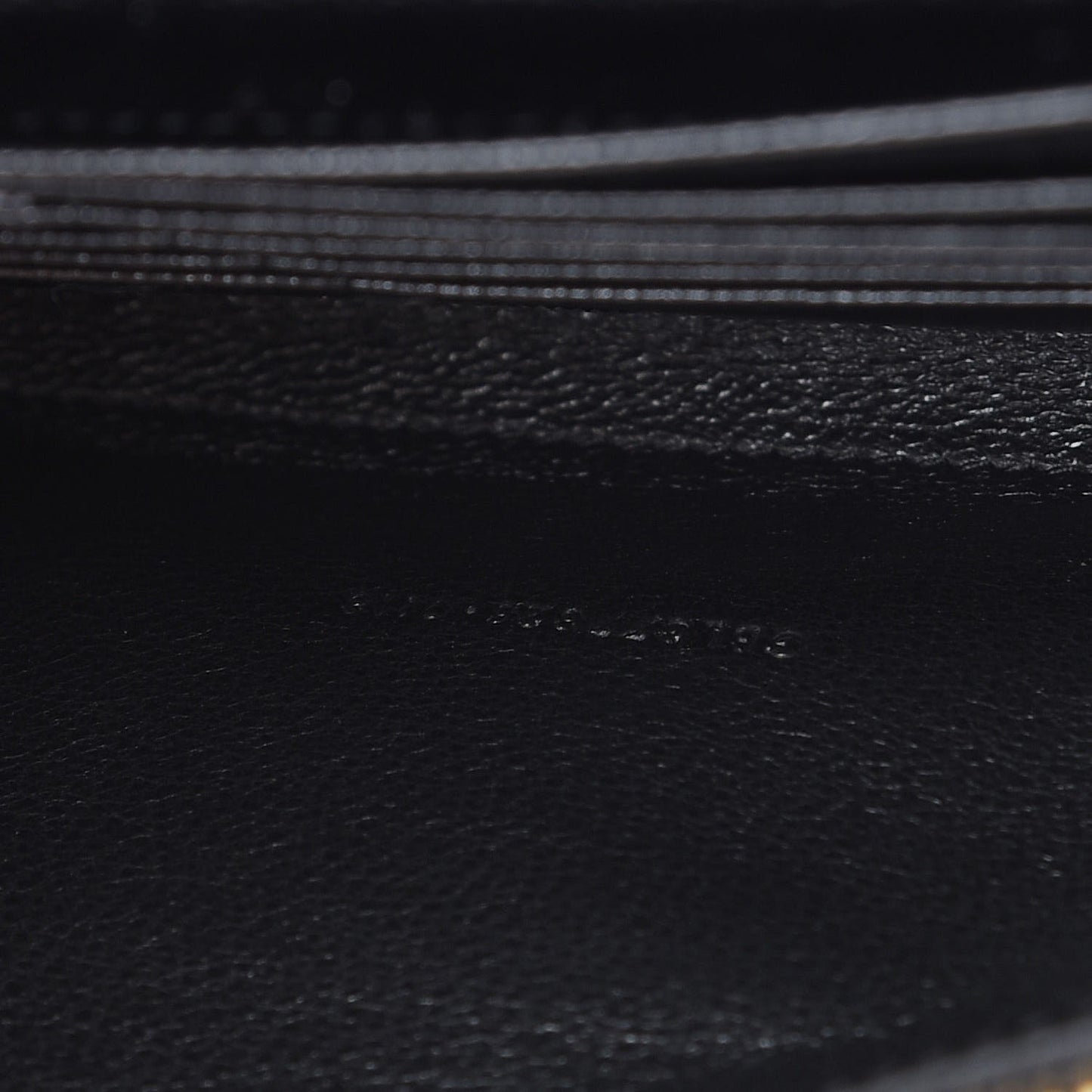 Grain De Poudre Matelasse Chevron Monogram Chain Wallet Black