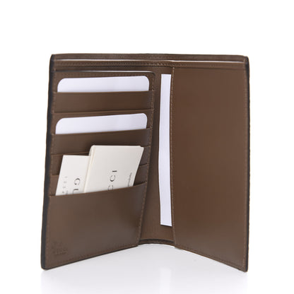 Gucci Microguccissima Passport Case Acero 4 of 8