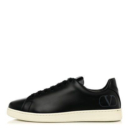 Valentino Garavani Calfskin Mens VLogo Sneakers 43 Black 1 of 9