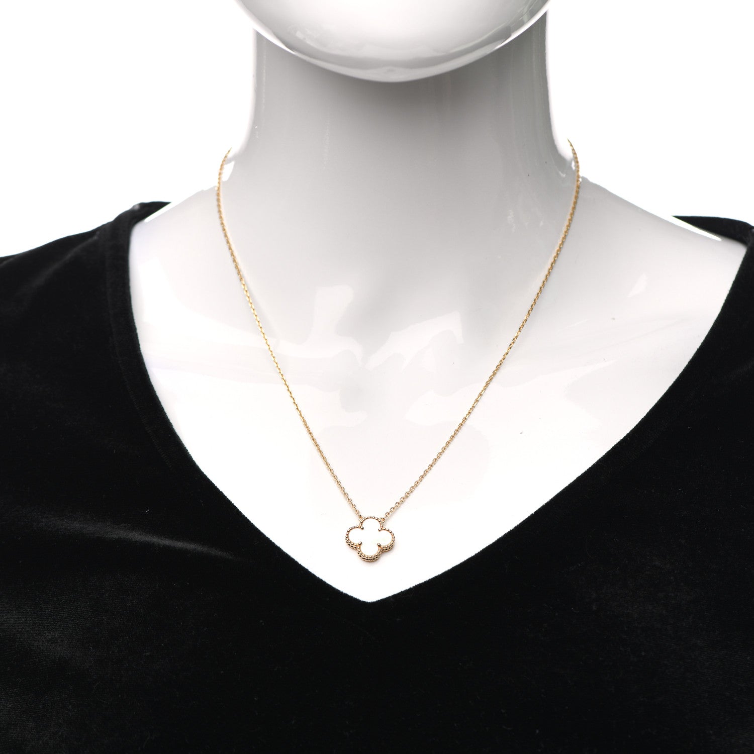 Van Cleef & Arpels 18K Yellow Gold Mother of Pearl Vintage Alhambra Pendant Necklace 2 of 6