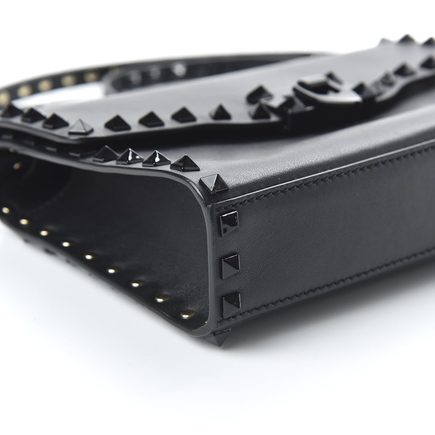 Valentino Garavani Vitello Monochrome Medium Rockstud Flip Lock Crossbody Bag Black 6 of 9