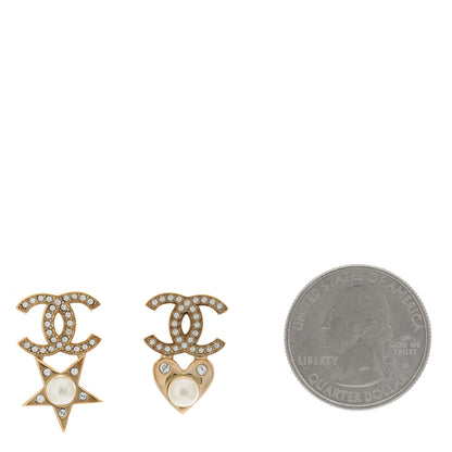 Chanel Crystal Pearl Charming Winter CC Star Heart Earrings Gold 2 of 5