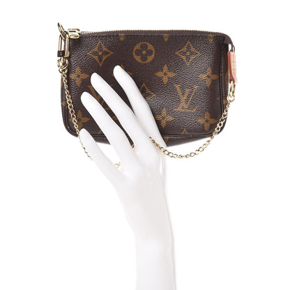 Louis Vuitton Monogram Mini Pochette Accessories 2 of 8