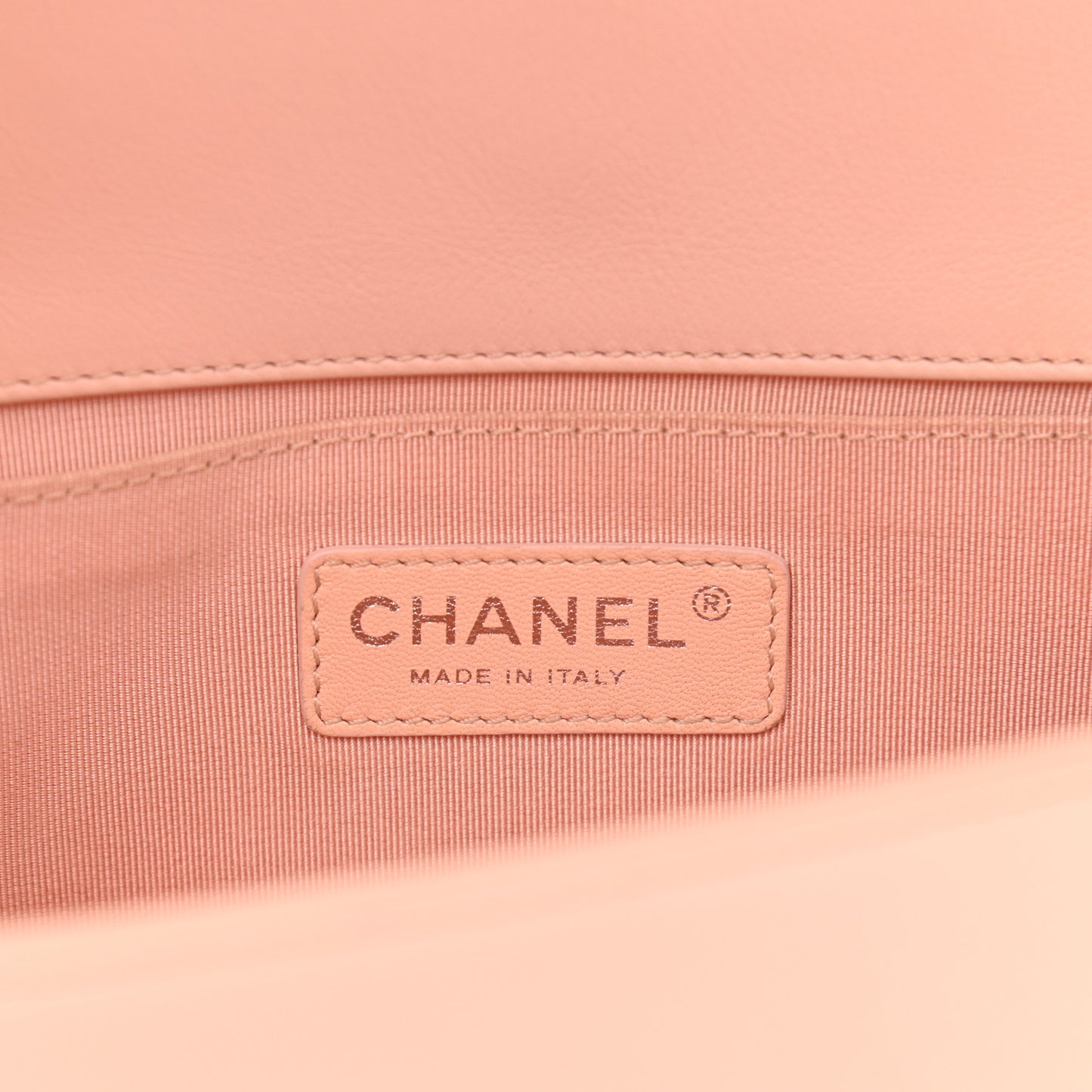 Lambskin Quilted Medium Boy Flap Light Pink
