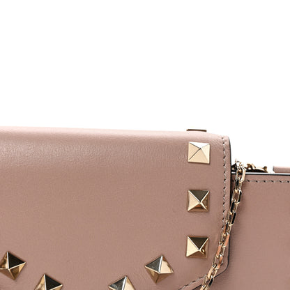 Valentino Garavani Calfskin Rockstud Phone Case With Chain Poudre 8 of 10