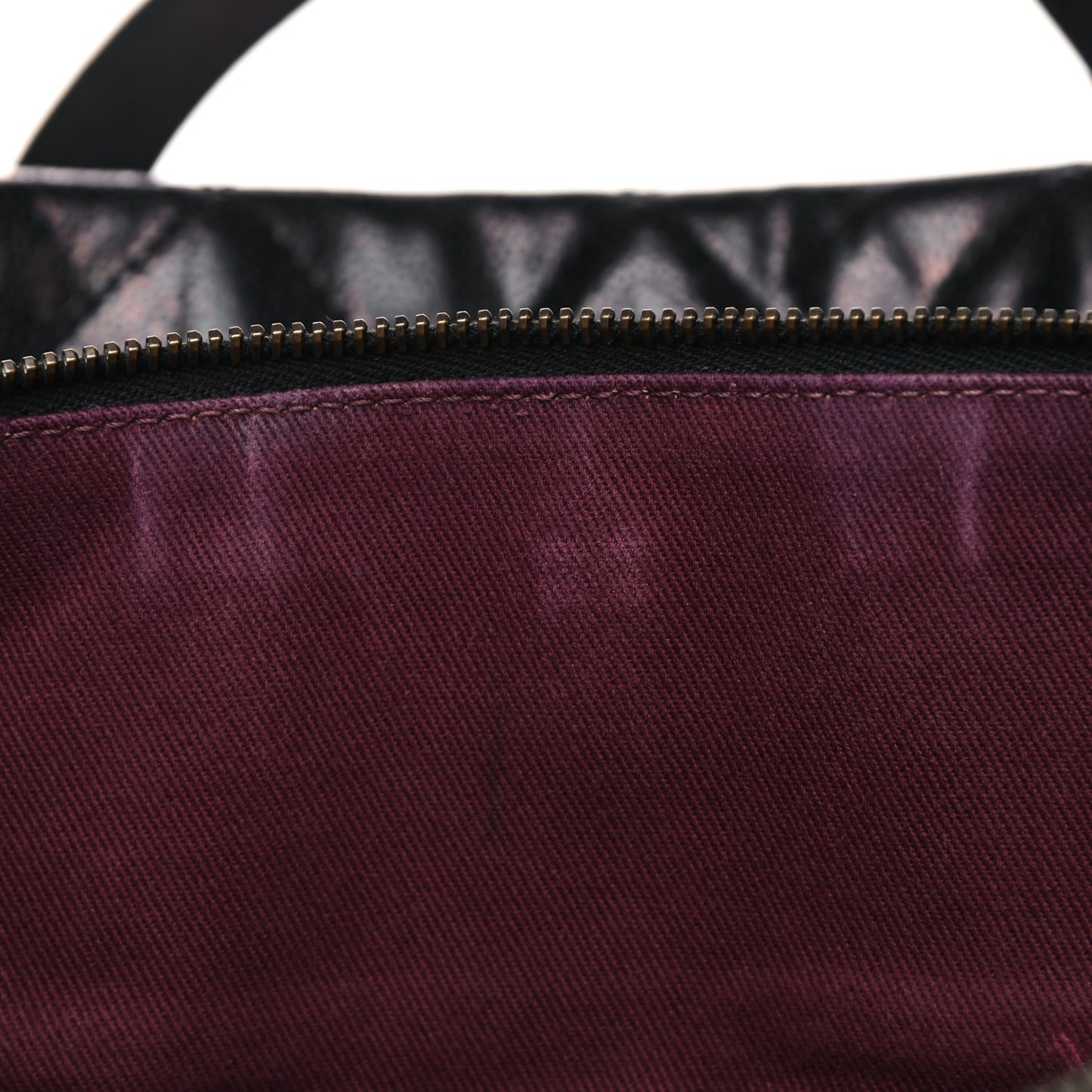 Crumpled Grained Calfskin Quilted CC Crave Tote Black