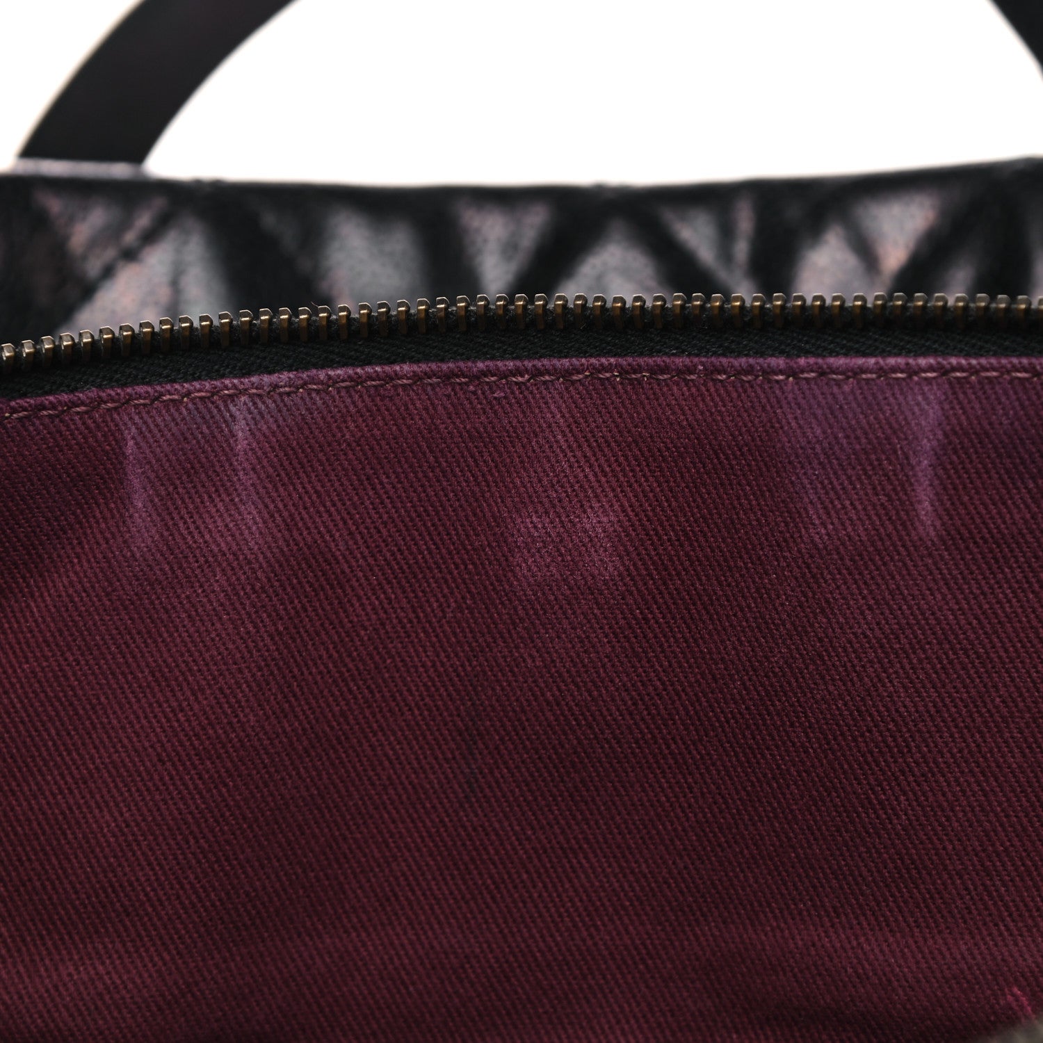 Chanel Crumpled Grained Calfskin Quilted CC Crave Tote Black 16 of 22