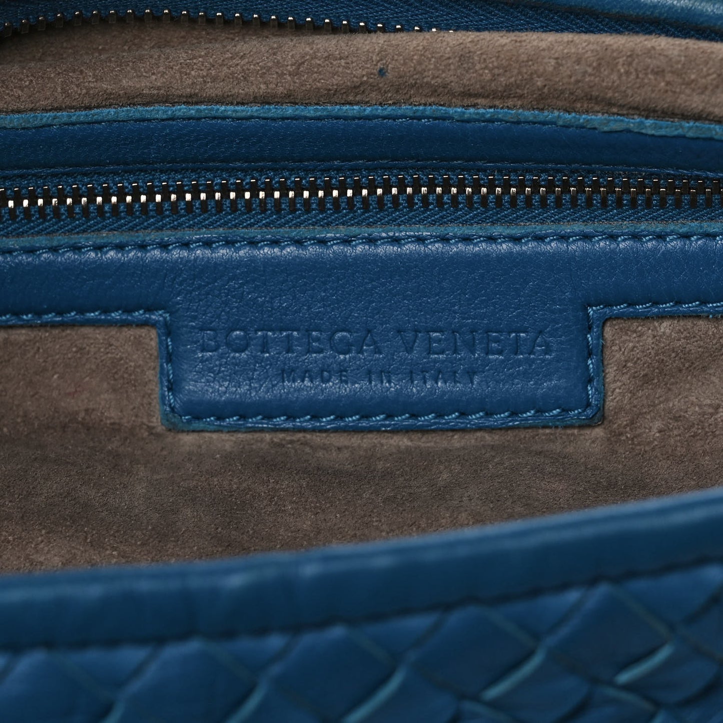 Nappa Intrecciato Medium Belly Veneta Hobo Empire