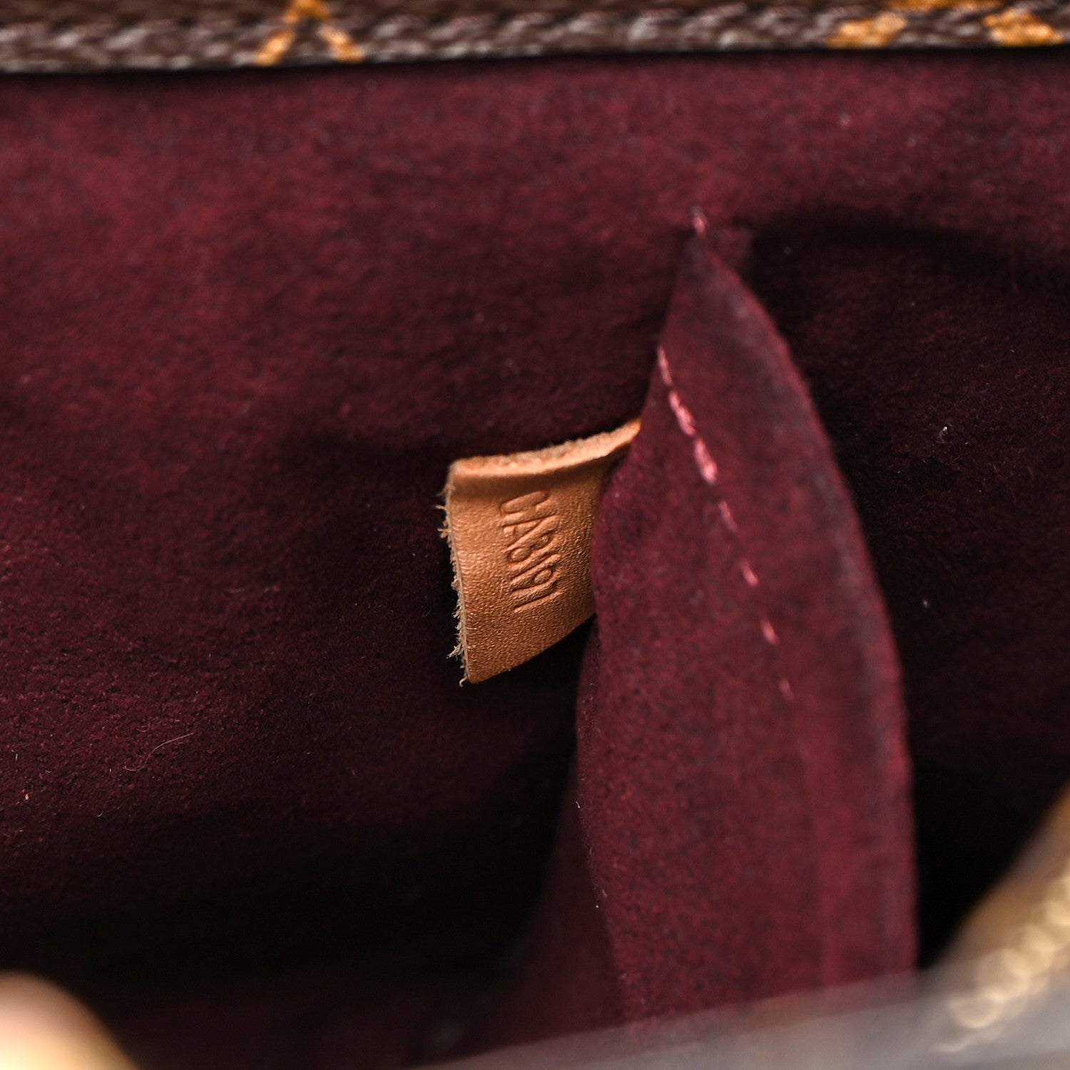 Louis Vuitton Monogram Montaigne MM 7 of 17