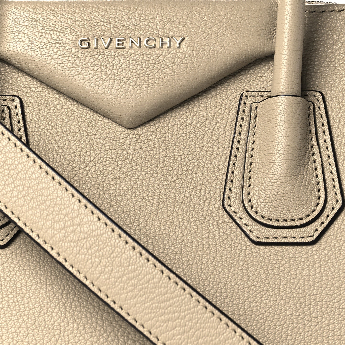 Sugar Goatskin Small Antigona Beige