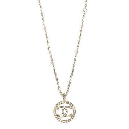 Chanel Pearl CC Round Pendant Necklace Gold 1 of 6