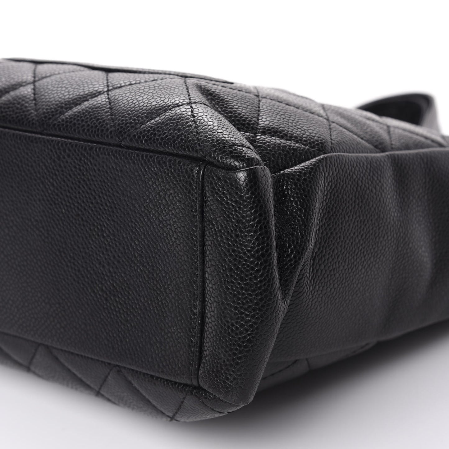 Caviar Quilted Petit Shopping Tote PST Black