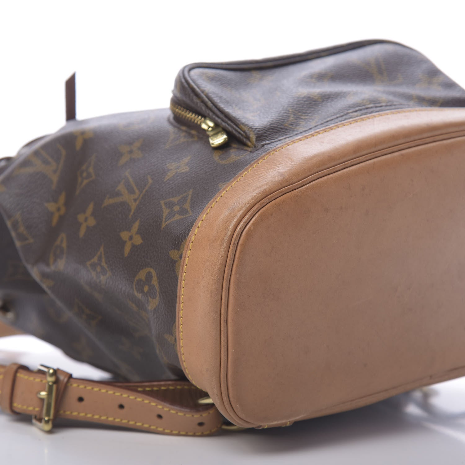 Louis Vuitton Monogram Montsouris MM Backpack 5 of 13