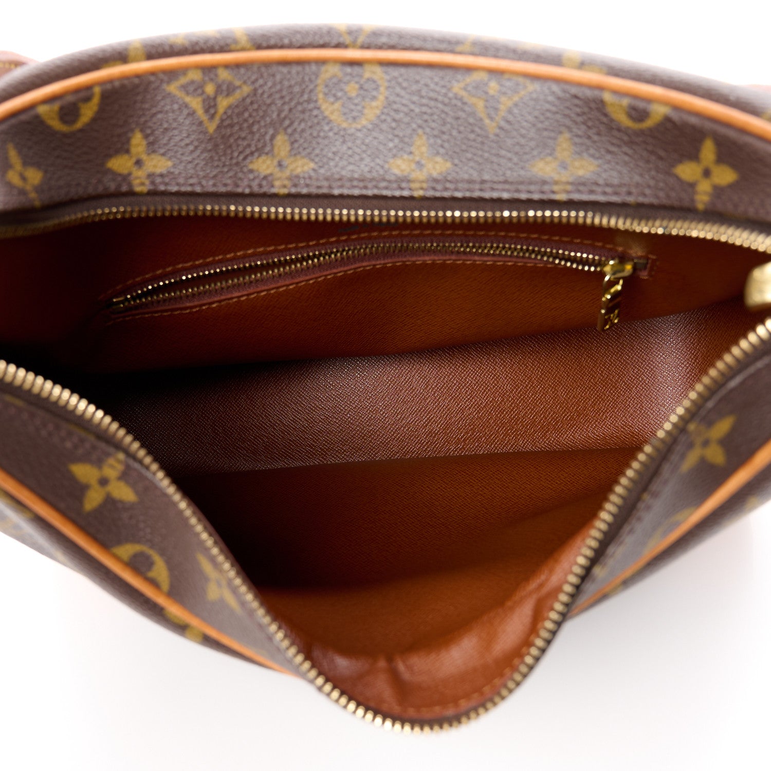 Louis Vuitton Monogram Boulogne 30 5 of 12