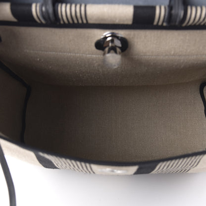 Hermes Vache Hunter Toile H Vibration Herbag Zip 39 MM Ecru Black White 5 of 10