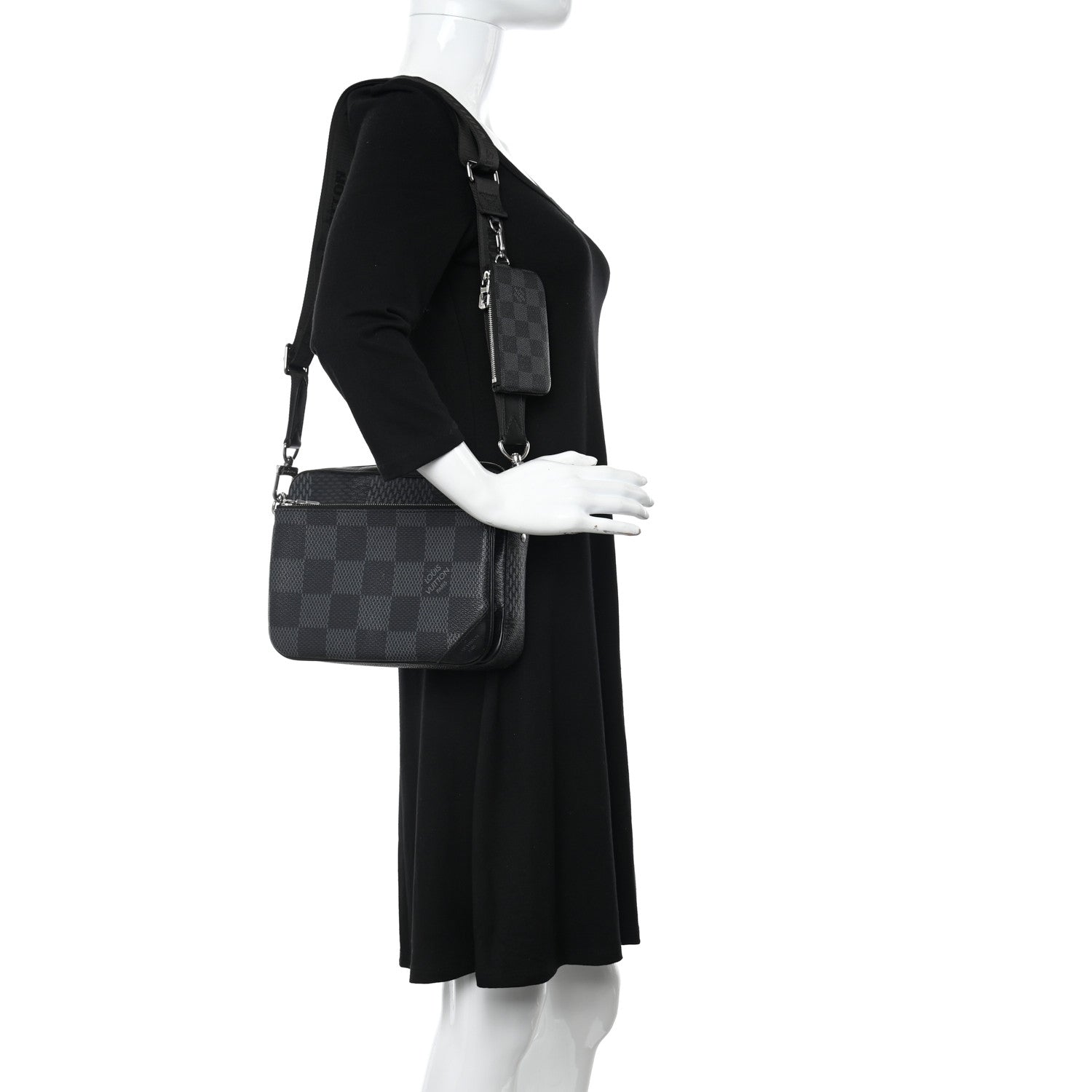 Louis Vuitton Damier Graphite 3D Trio Messenger 2 of 14