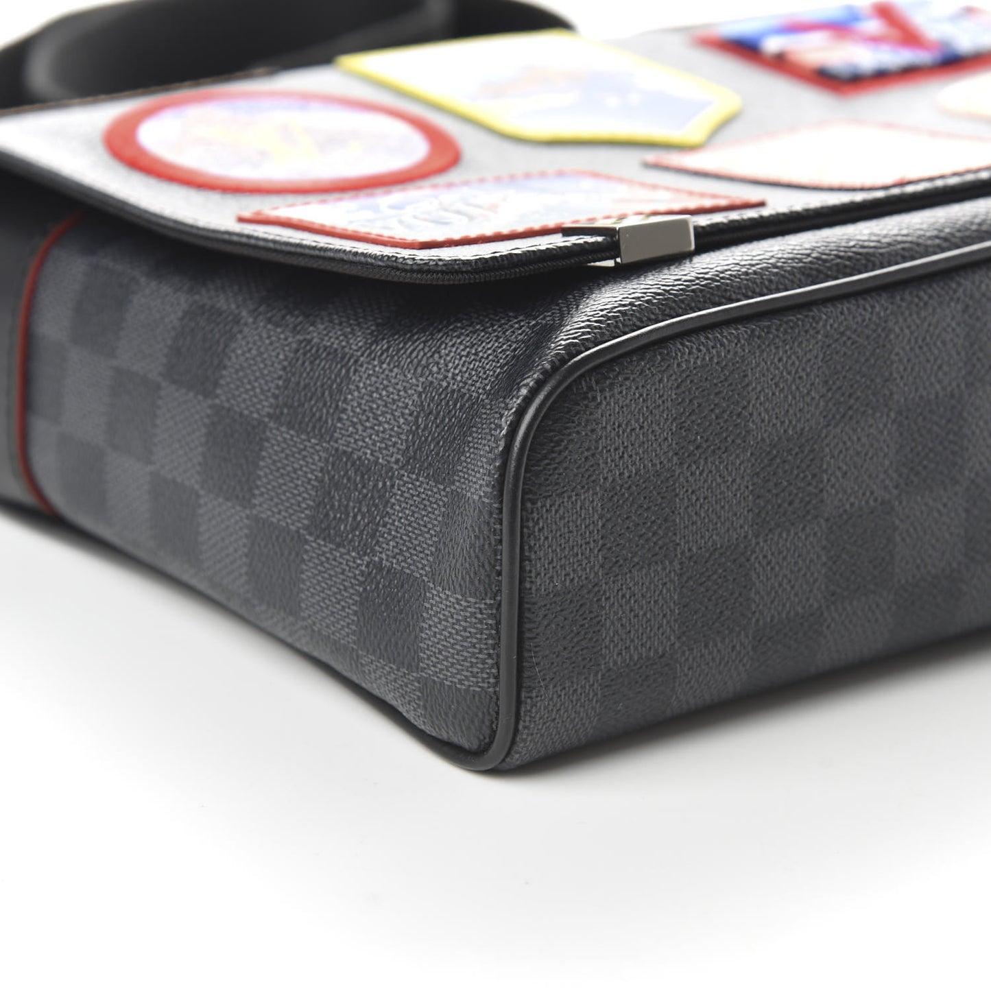 Damier Graphite Alps District PM