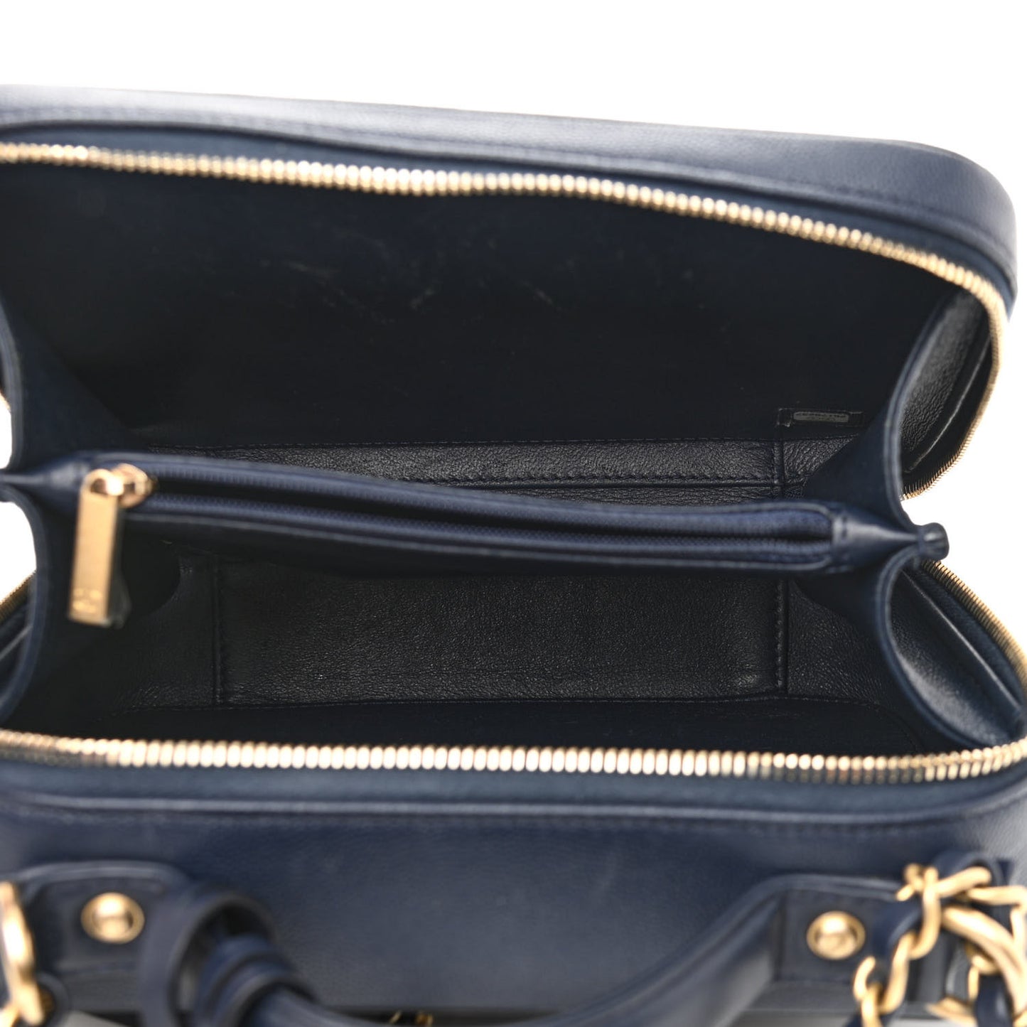 Caviar Quilted Medium CC Filigree Vanity Case Navy